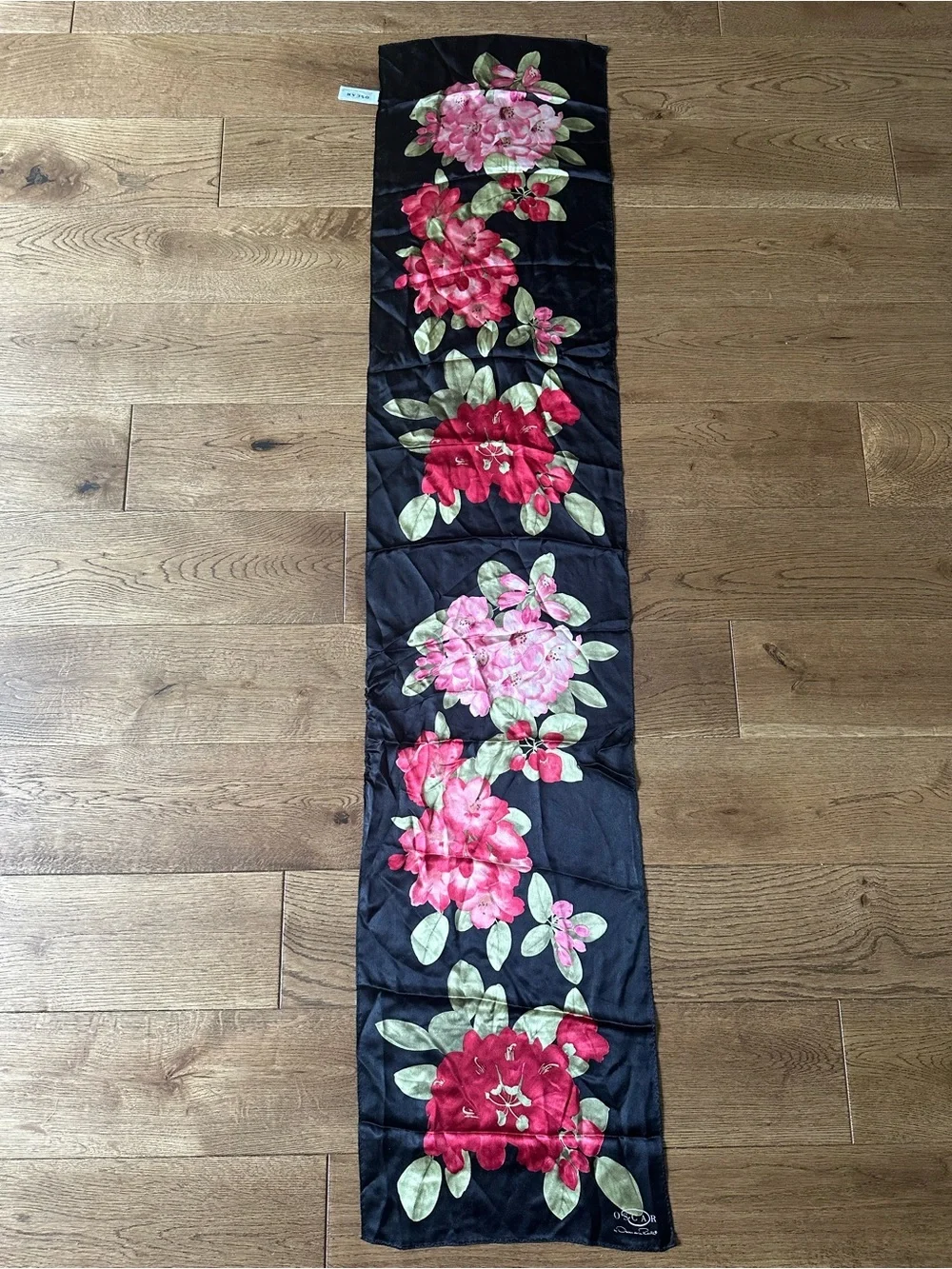 VINTAGE Oscar de la Renta 100% Silk Floral Long Scarf